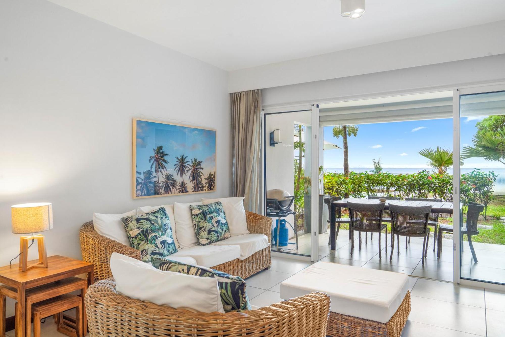 Kanope Bay - Holiday Beachfront Apartments Pointe aux Biches Exterior photo