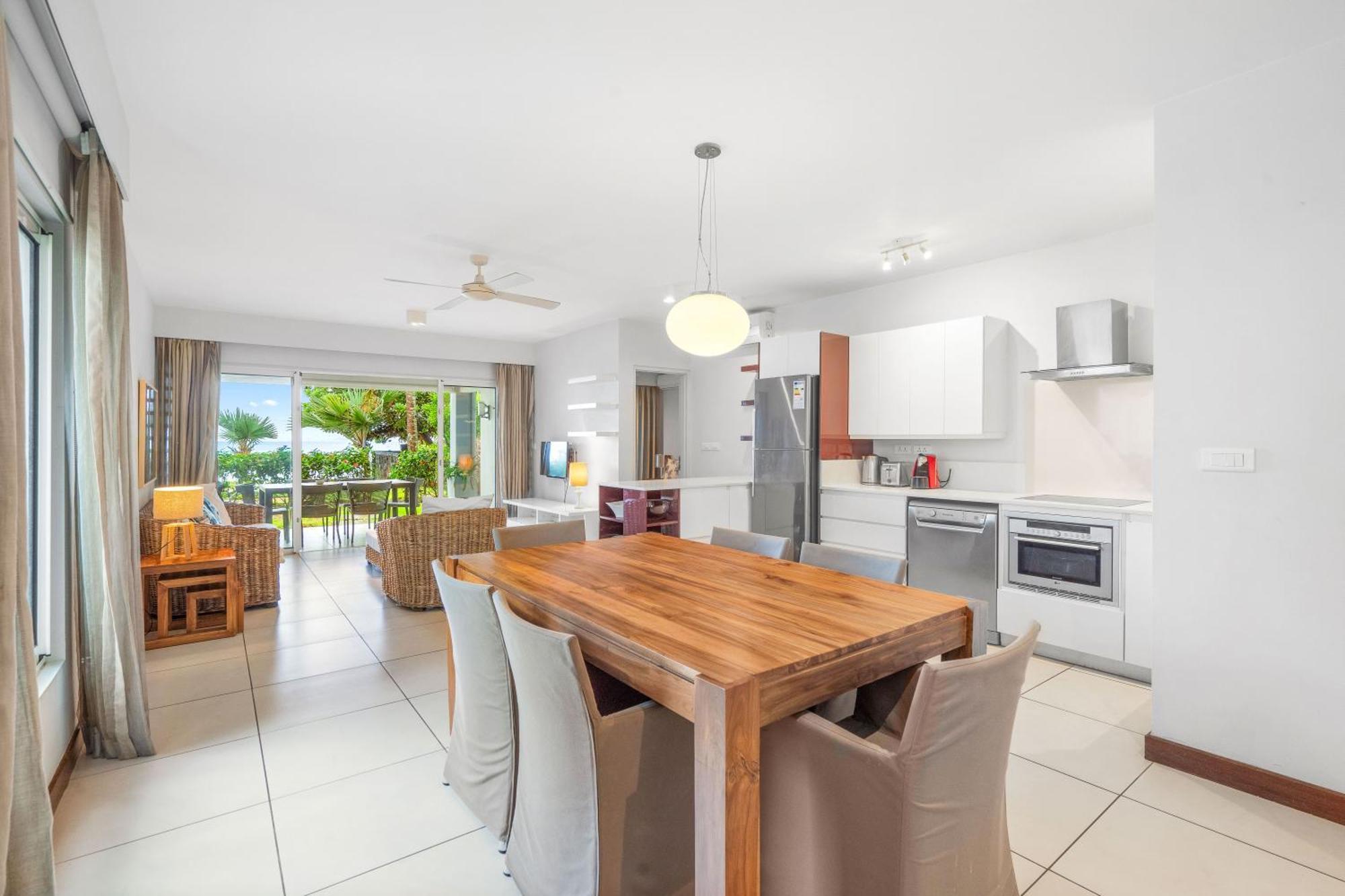 Kanope Bay - Holiday Beachfront Apartments Pointe aux Biches Exterior photo