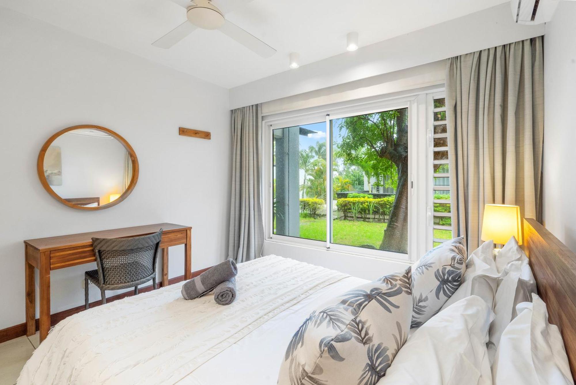 Kanope Bay - Holiday Beachfront Apartments Pointe aux Biches Exterior photo