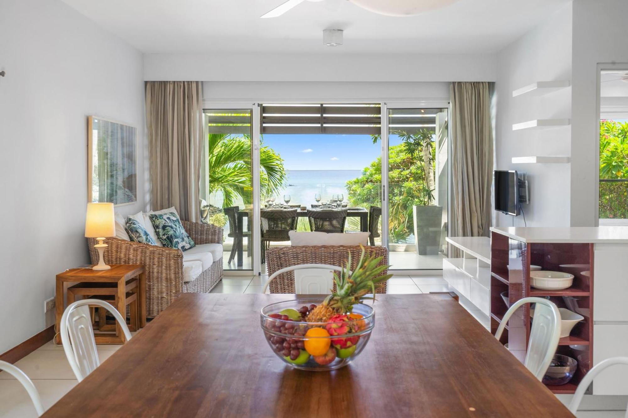 Kanope Bay - Holiday Beachfront Apartments Pointe aux Biches Exterior photo