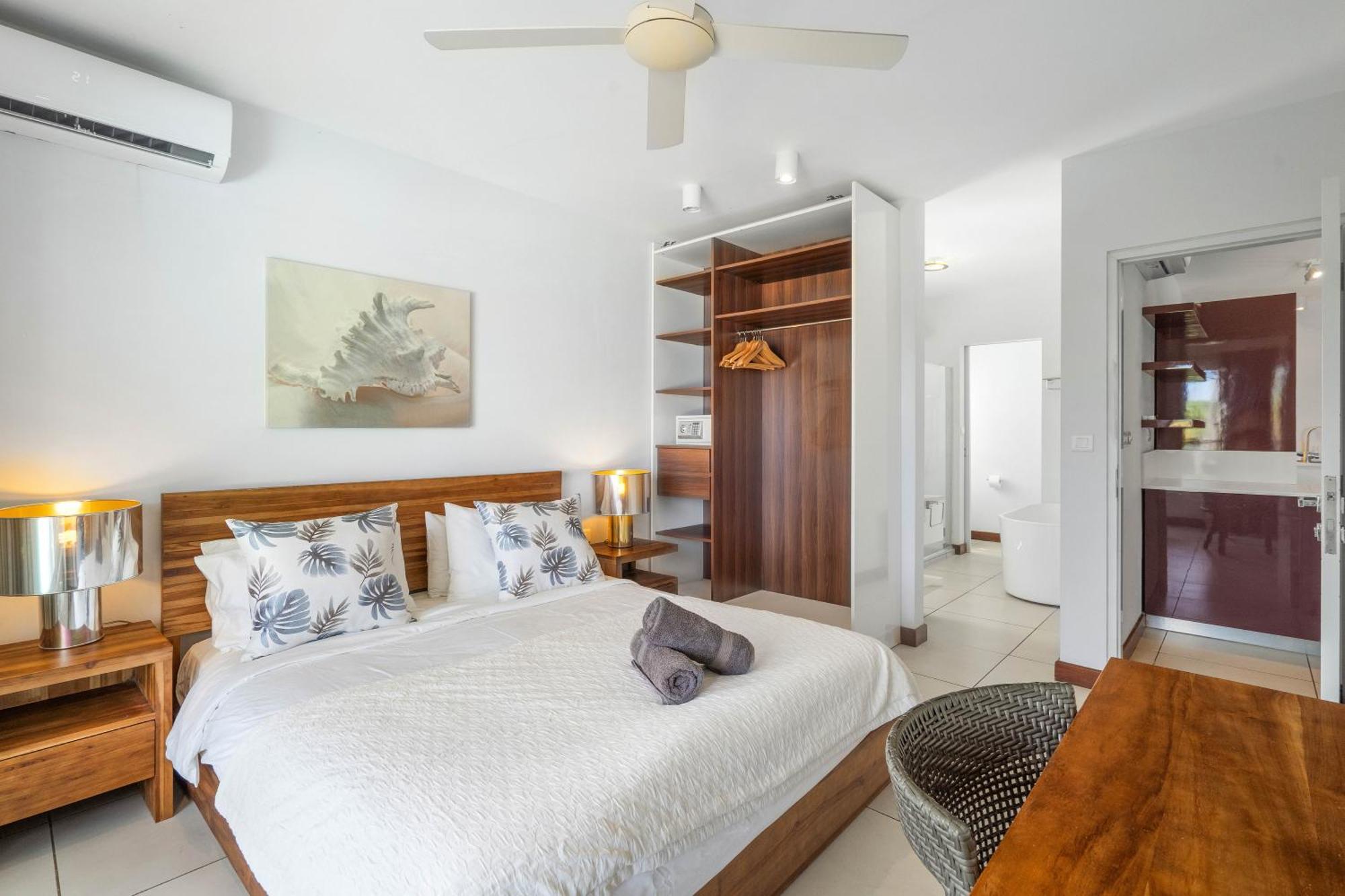 Kanope Bay - Holiday Beachfront Apartments Pointe aux Biches Exterior photo
